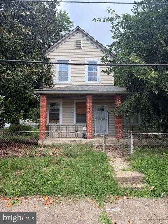 1130 47th Pl Ne, WASHINGTON