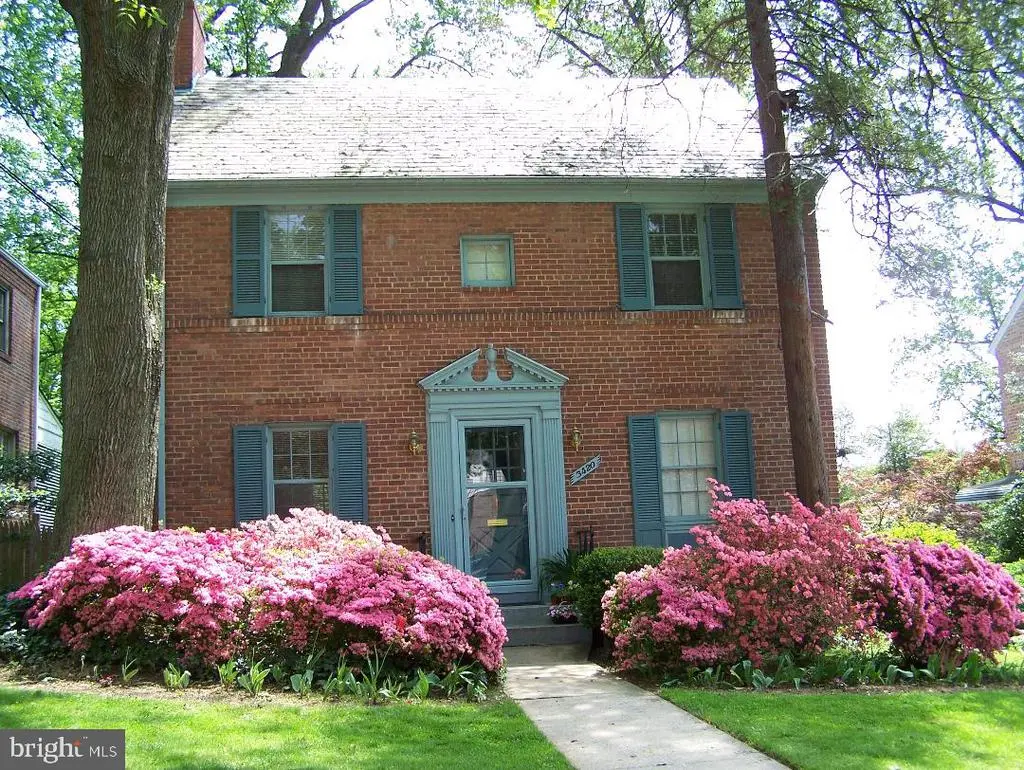 3420 Livingston St Nw, WASHINGTON