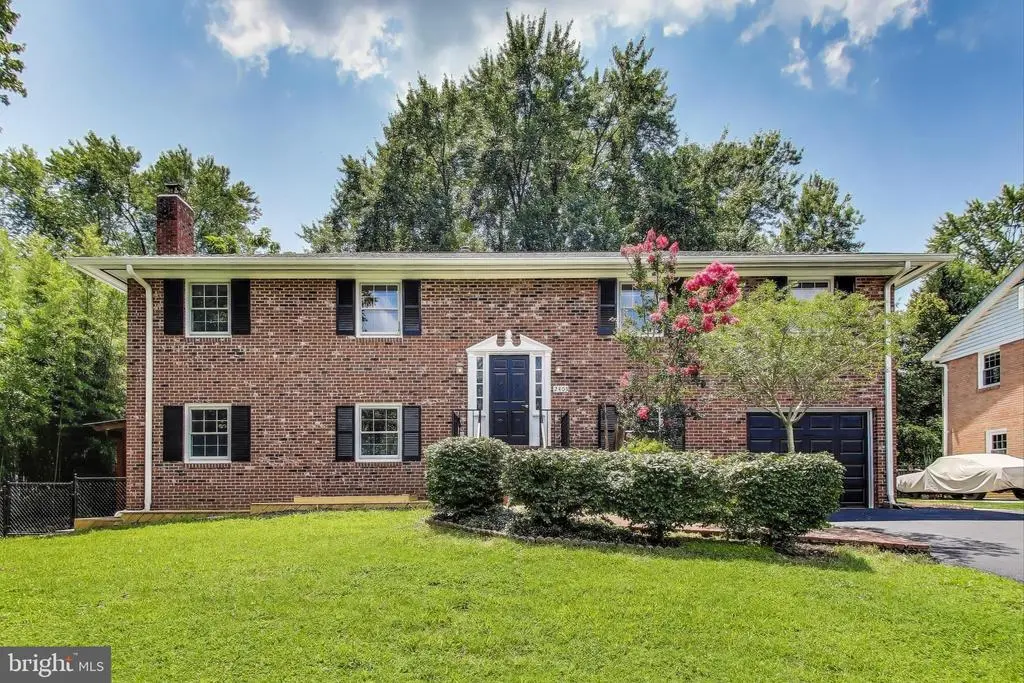 2403 Sherwood Hall Ln, ALEXANDRIA