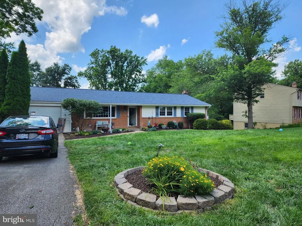 8020 Aladdin Dr, Laurel