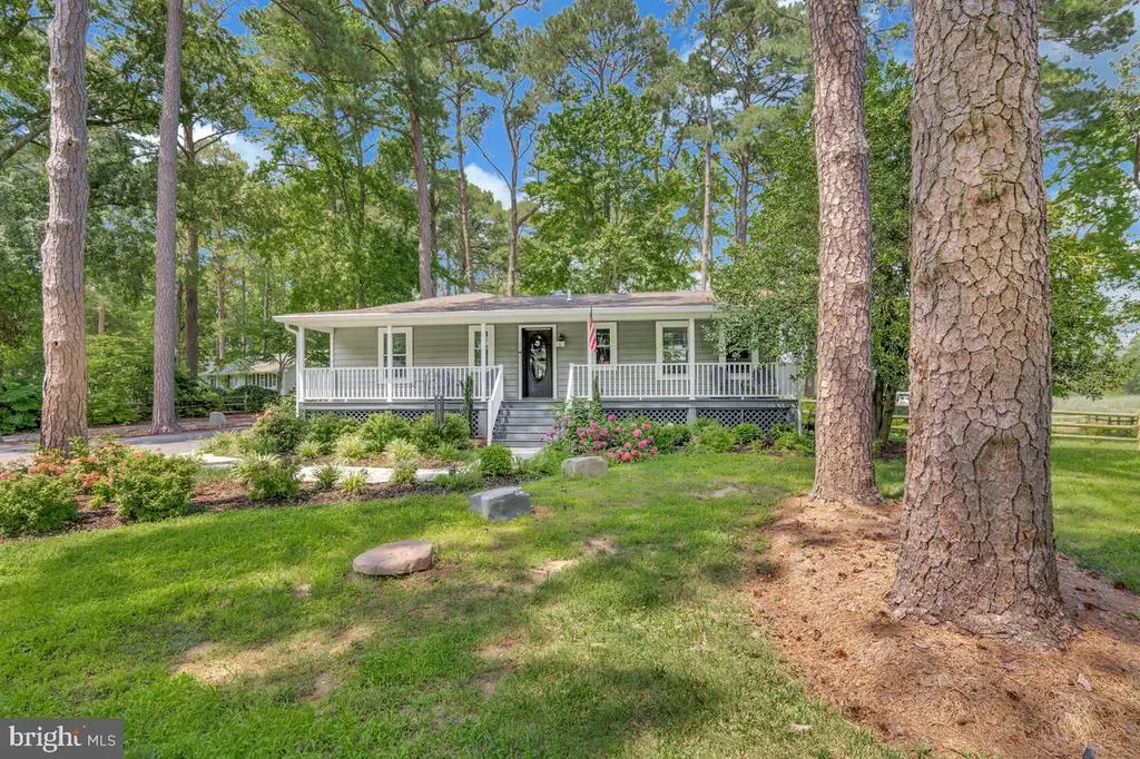 12240 Potomac View Rd, Newburg