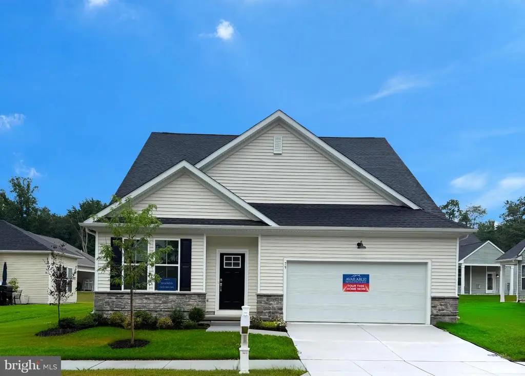 79 Fuchsia Dr, DOVER