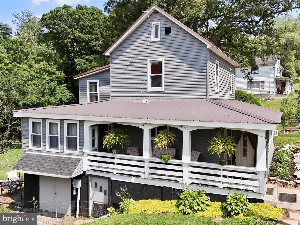 412 Bunker Hill Road, Six Mile Run