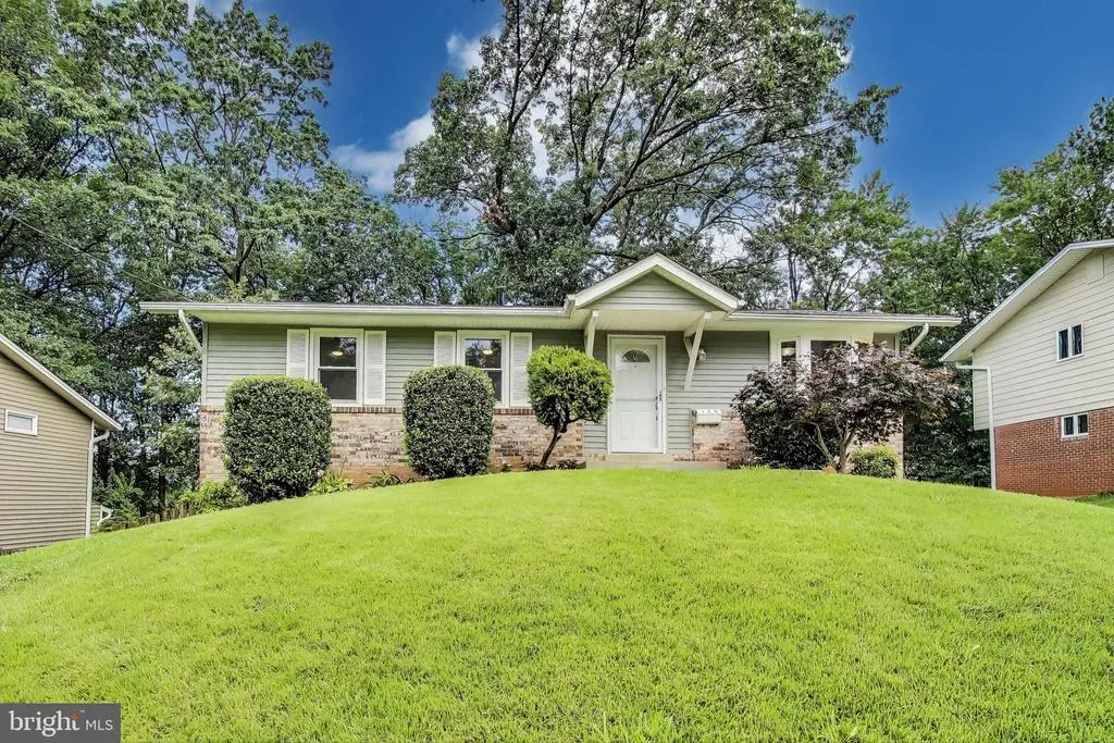 129 Lastner Ln, Greenbelt