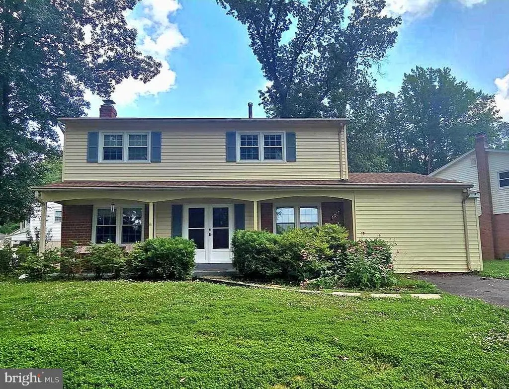 6901 Huntsman Blvd, SPRINGFIELD