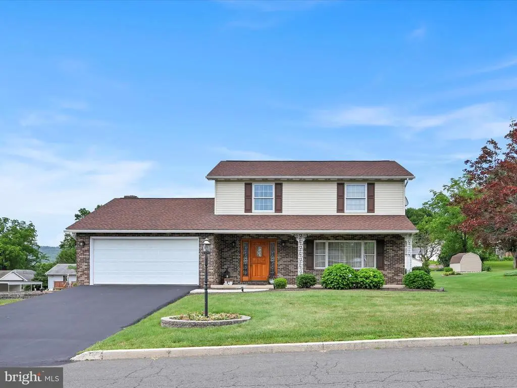 611 N Orchard Ave, SCHUYLKILL HAVEN