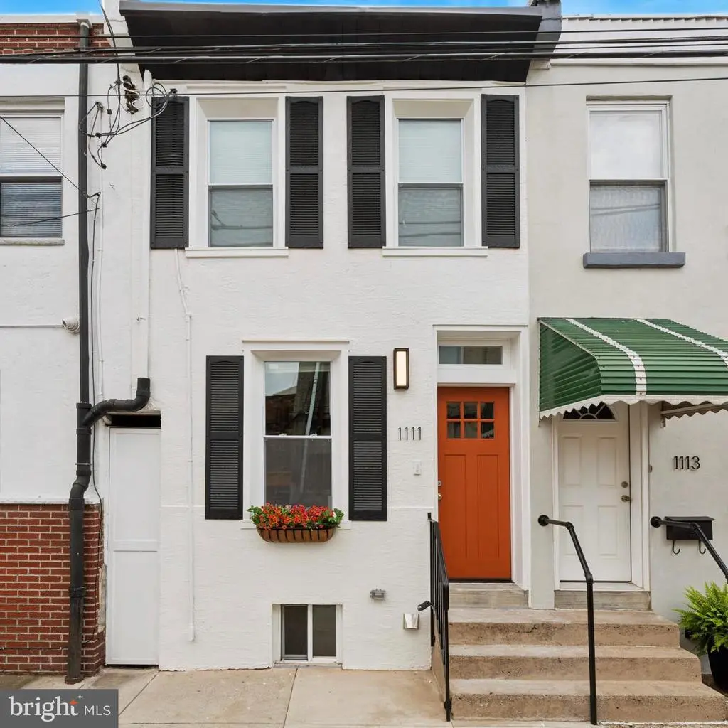 1111 S Clifton St, PHILADELPHIA