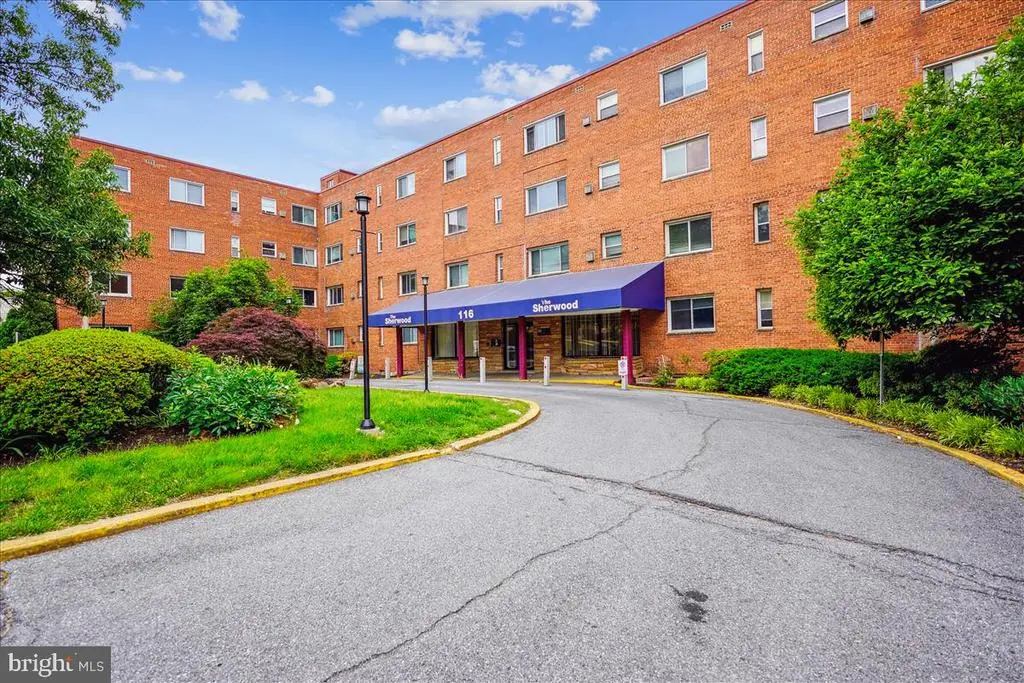 116 Lee Ave #303, Takoma Park