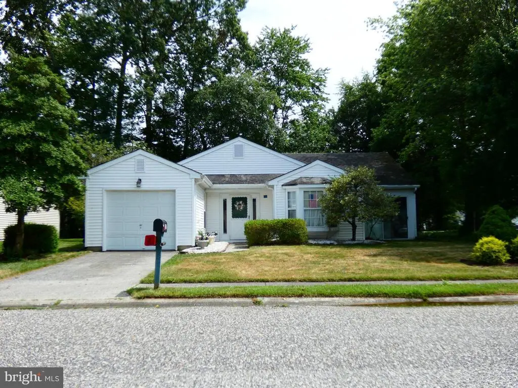 227 Lantern Pl, TUCKERTON