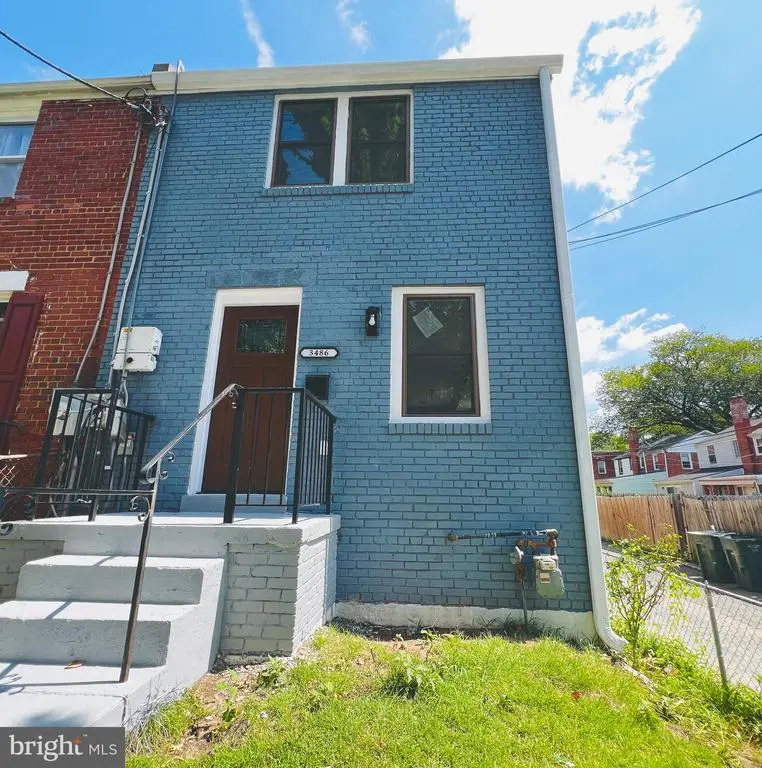 3486 23rd St Se, WASHINGTON