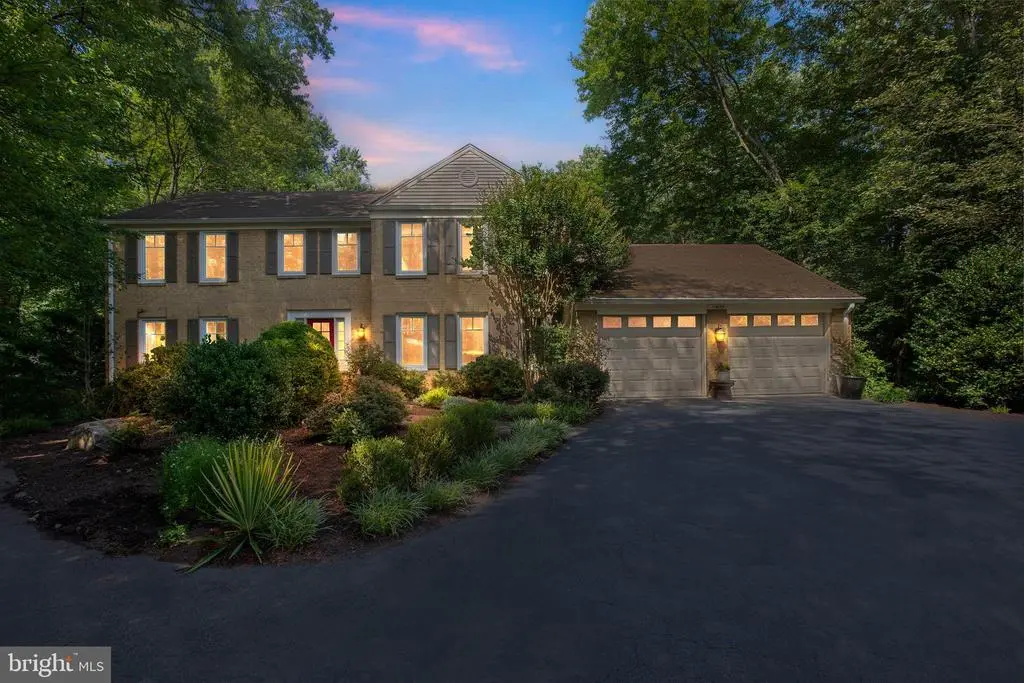 11808 Grey Birch Pl, Reston