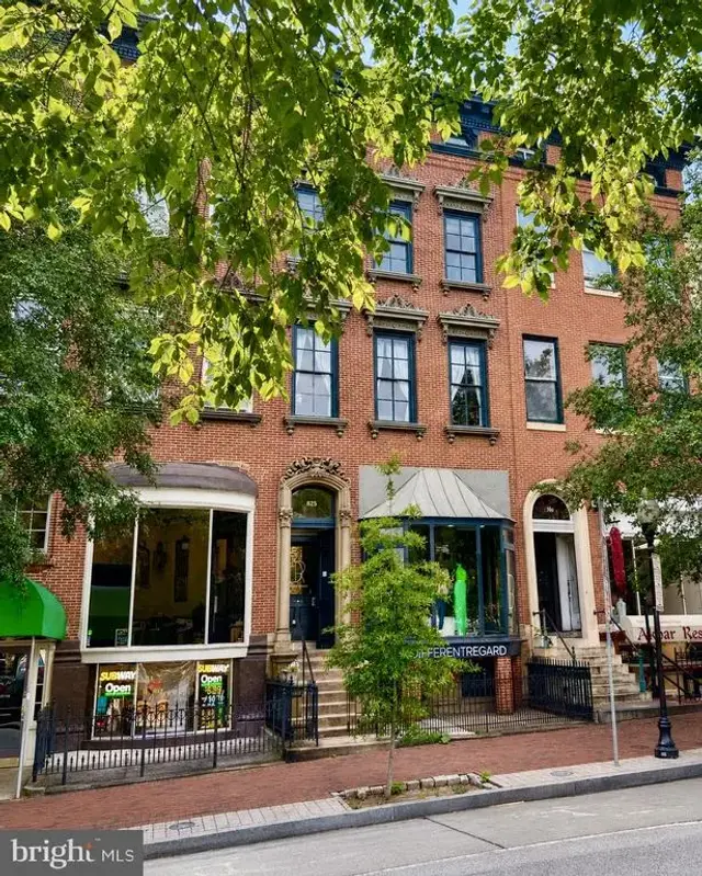 825 N Charles St, Baltimore