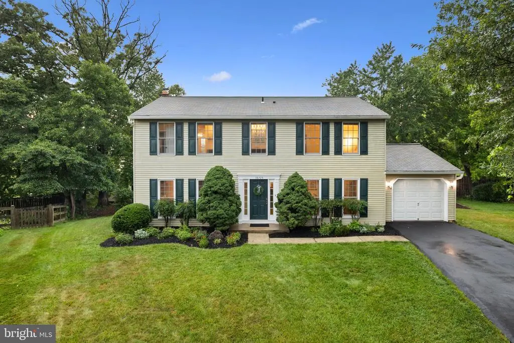 18725 Capella Ln, Gaithersburg