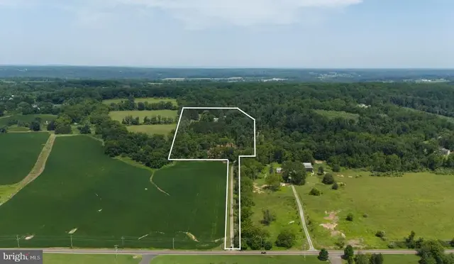 6853 Phillips Mill Rd, Solebury