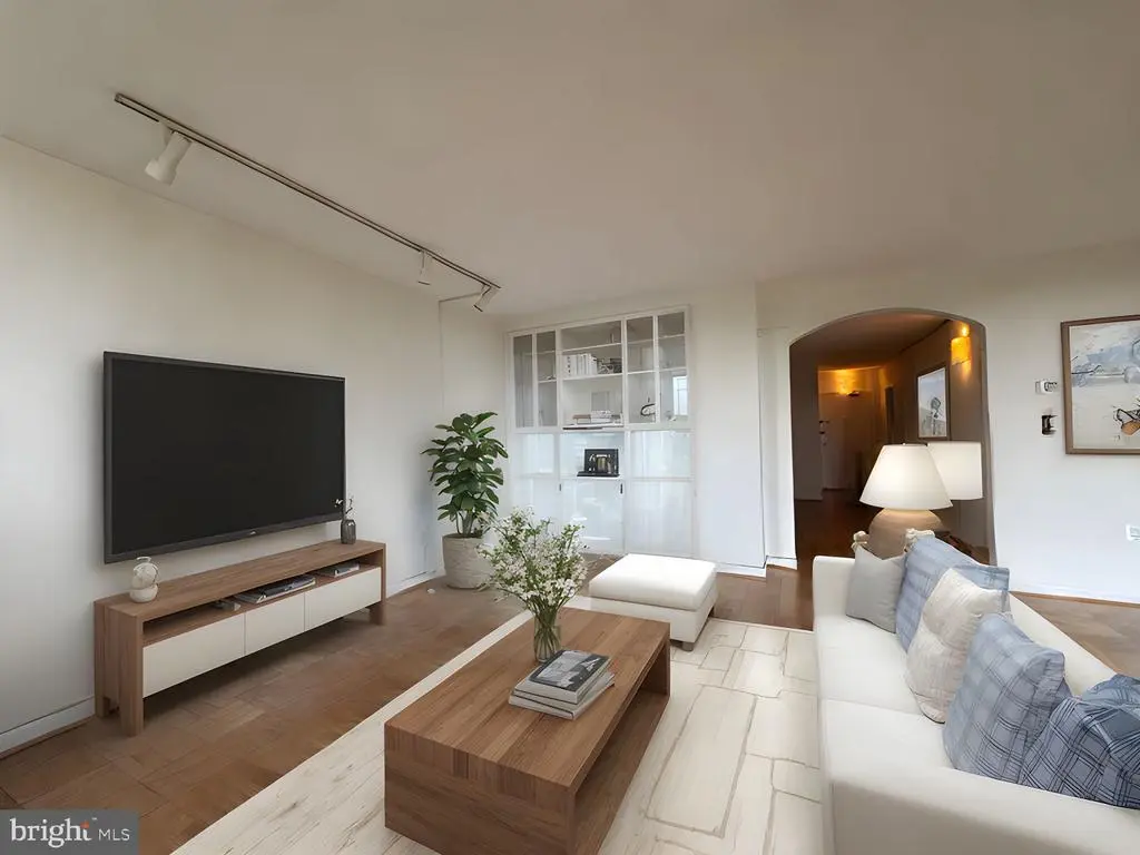 4242 East West Hwy #618, CHEVY CHASE