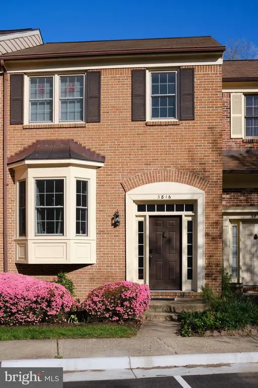 3816 Usher Ct, ALEXANDRIA