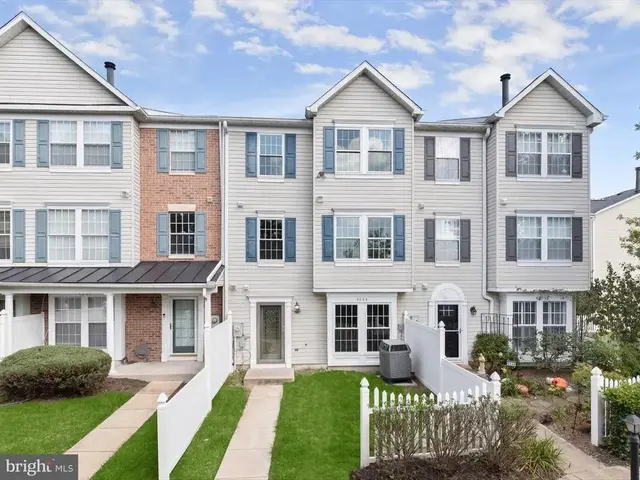 4244 Maple Path Cir #27, Nottingham