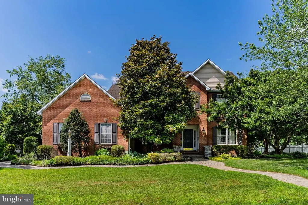 5960 Huntington Commons, ENOLA