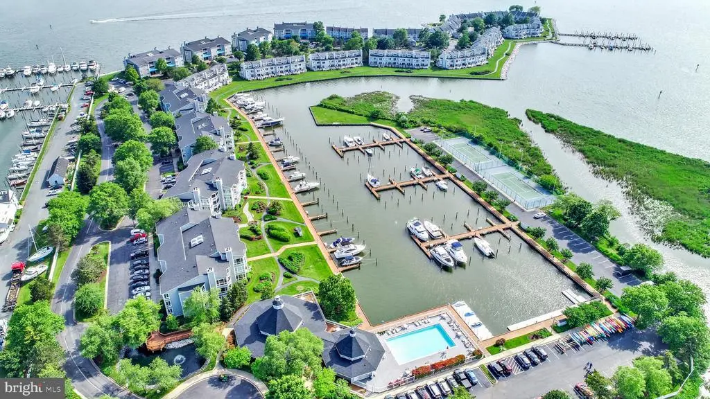 110 Oyster Cove Dr, GRASONVILLE