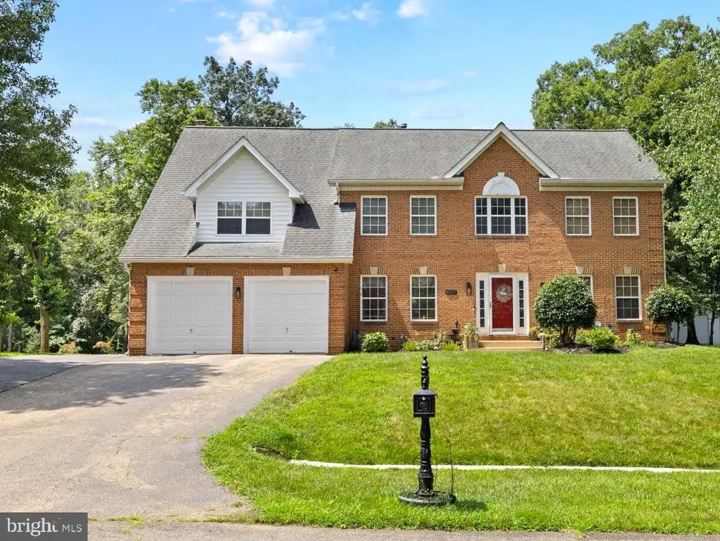 8907 Doris Dr, Fort Washington