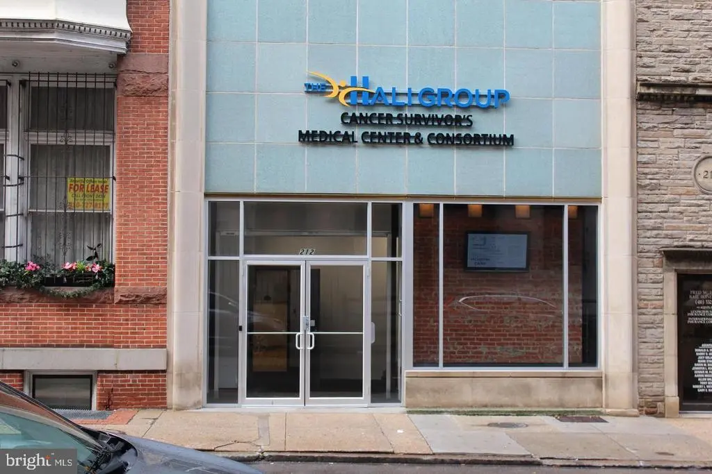 212 E Lexington, Baltimore