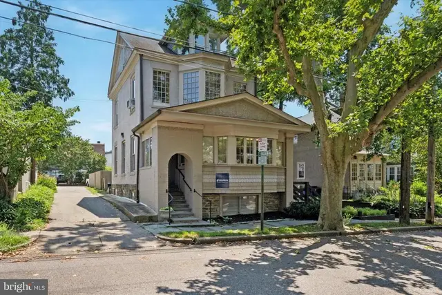 18 W Evergreen Ave, Philadelphia