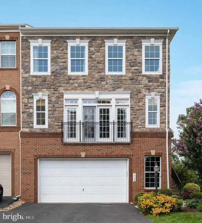 1740 Moultrie Ter Ne, LEESBURG