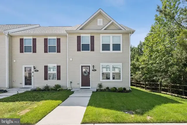 508 Merganser Way, Cambridge