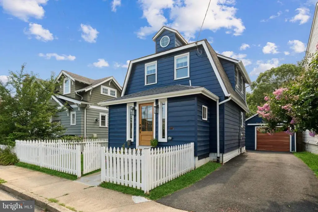 1804 N Cleveland St, ARLINGTON