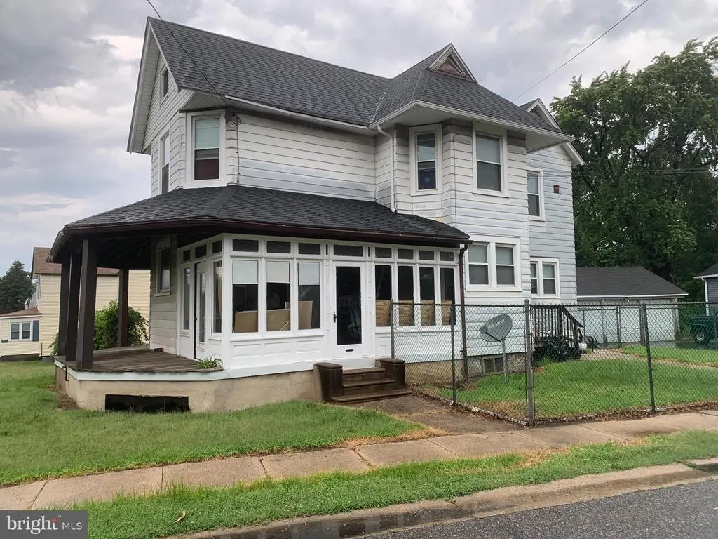 352 Derousse Ave, Pennsauken