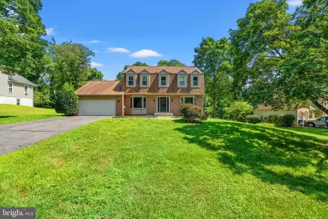 1929 Morningmist Dr, Silver Spring