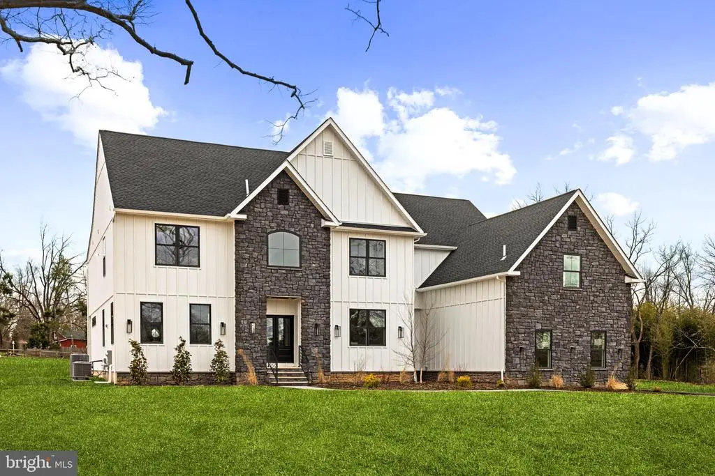 968 Tennis Ave, AMBLER