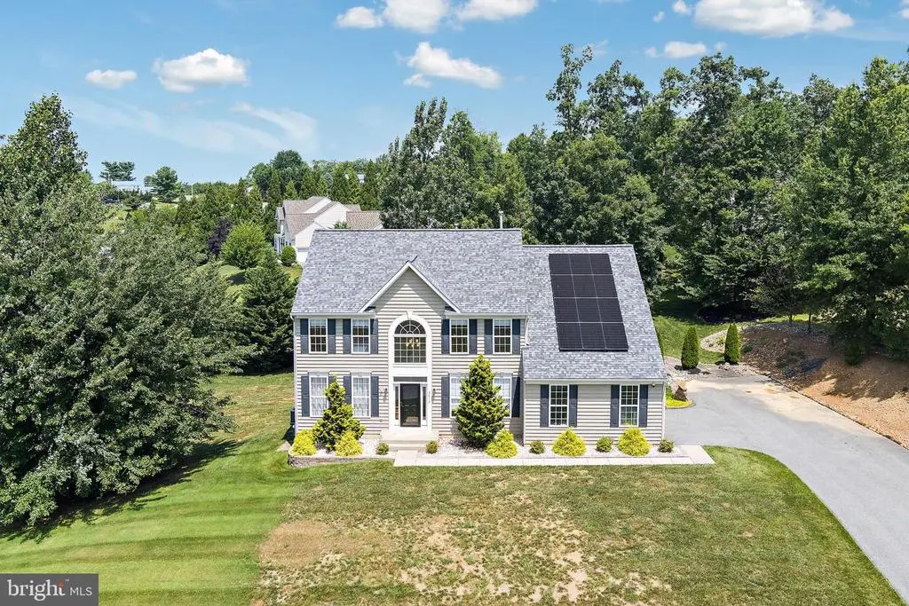 2812 Ridgeleigh Ct, Manchester