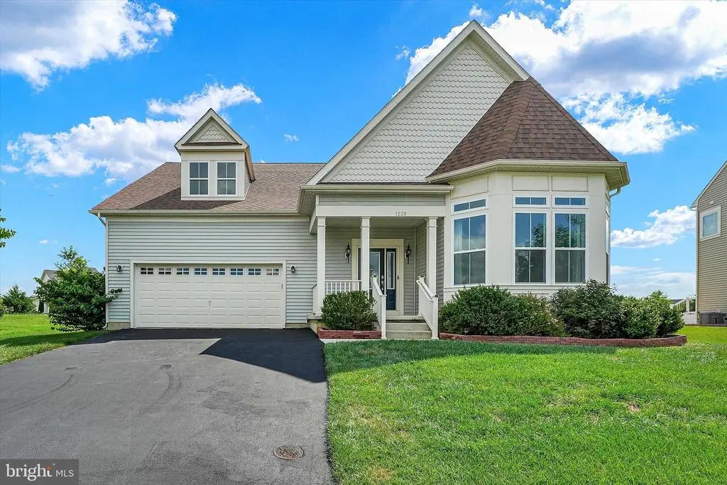 1239 N Olmsted Pkwy, Middletown