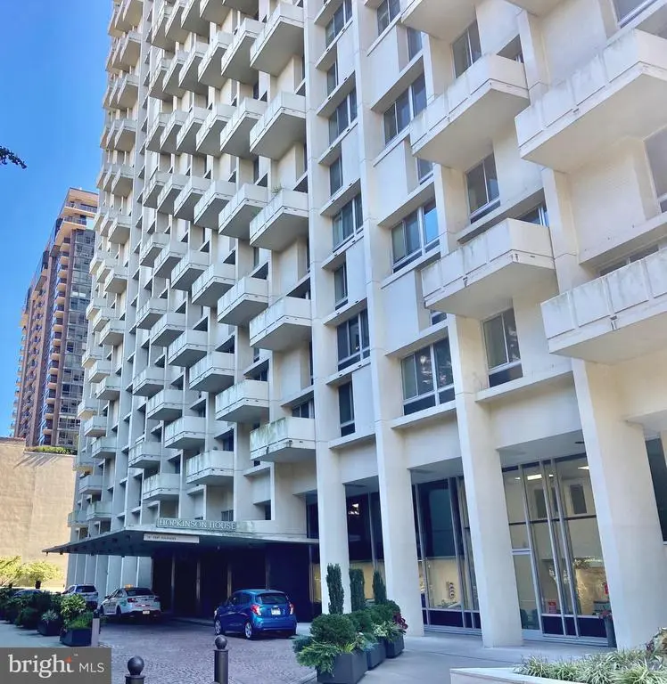 604-36 S Washington Sq #810, PHILADELPHIA