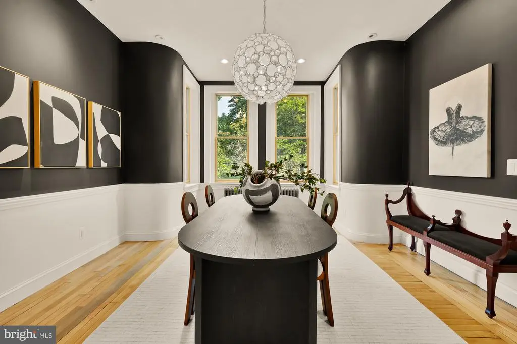 100 W St Nw, WASHINGTON