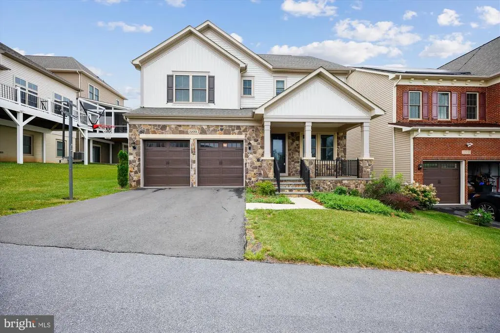 22013 Woodcock Way, Clarksburg