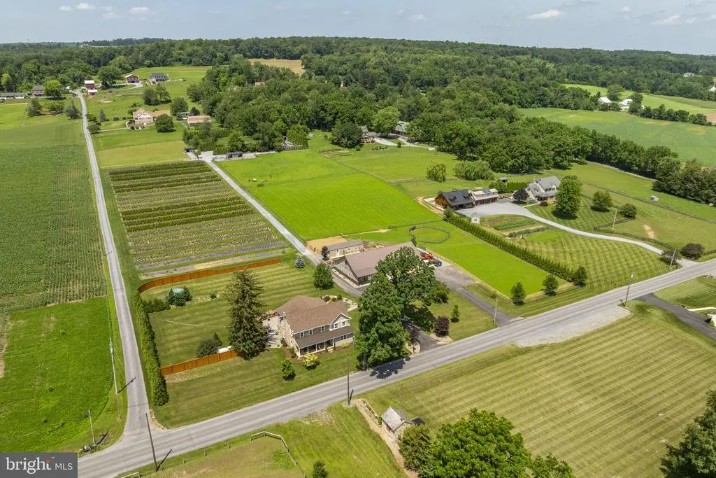 2271 Valley View Rd, Narvon