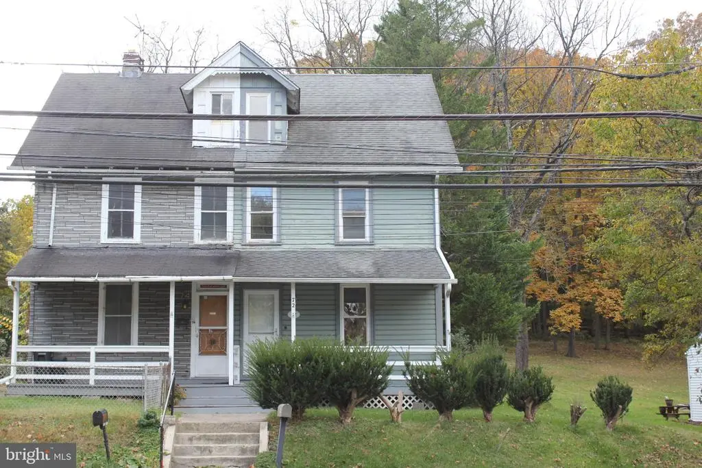 72 Sproul Rd, Malvern