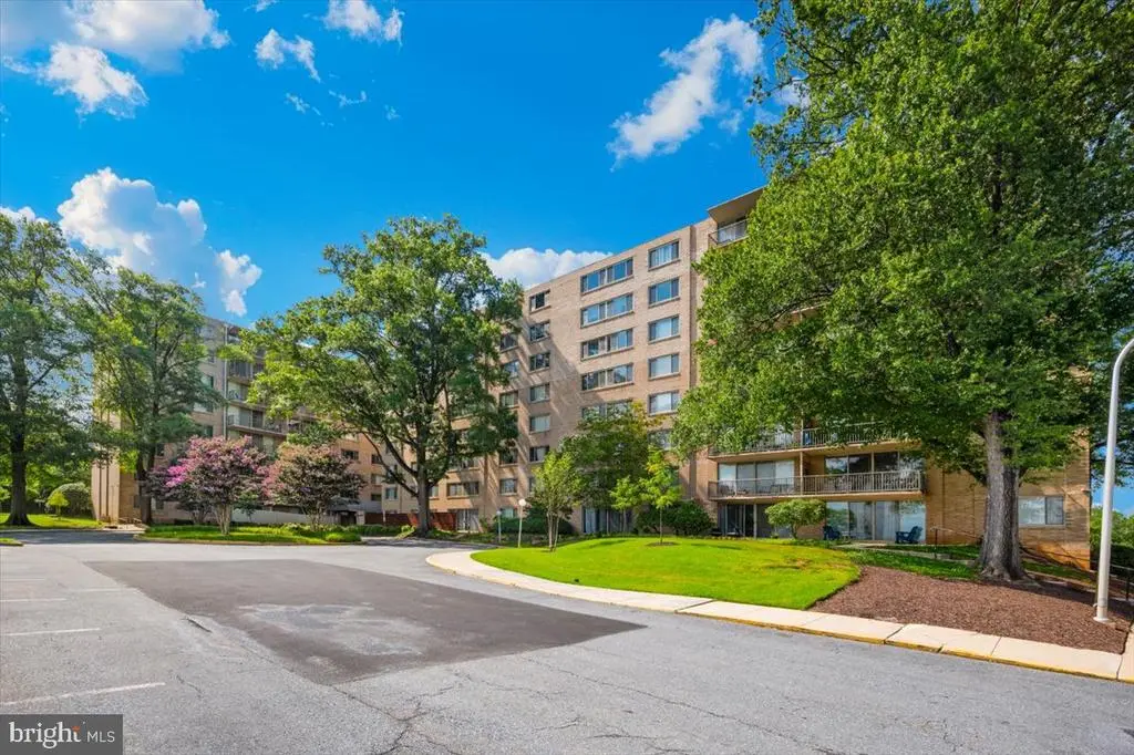 4410 Oglethorpe St #106, HYATTSVILLE