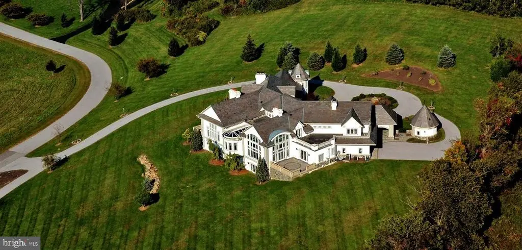 1342 Carolannes Way, WEST CHESTER