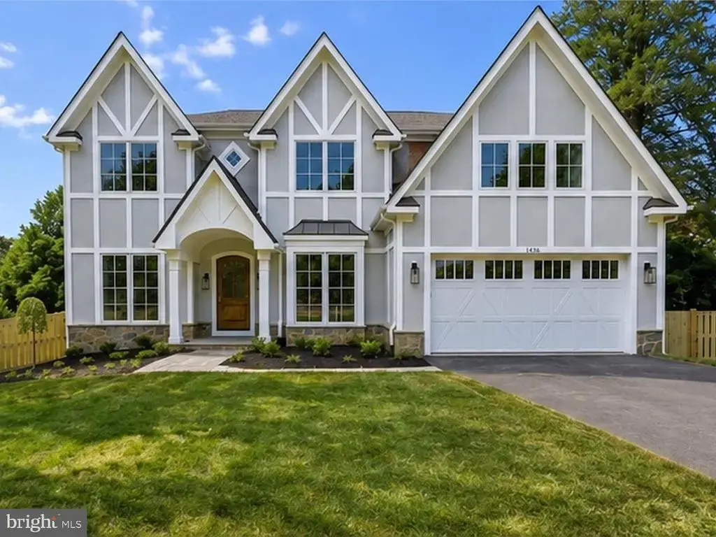 1436 Layman St, MCLEAN