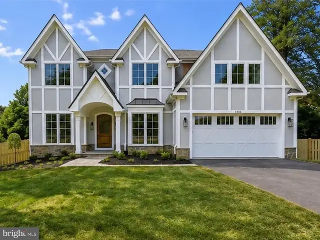 1436 Layman St, Mclean