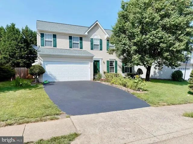 9225 Stephanie St, Manassas Park