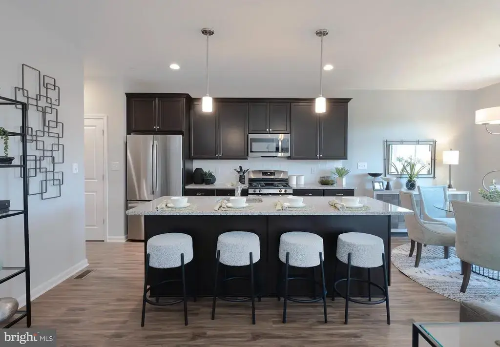 203 Vienna Blvd #88, GLENMOORE