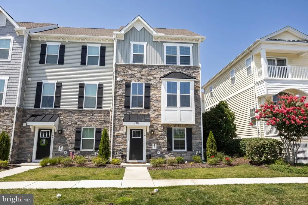 8653 North Park Dr #701, BERLIN