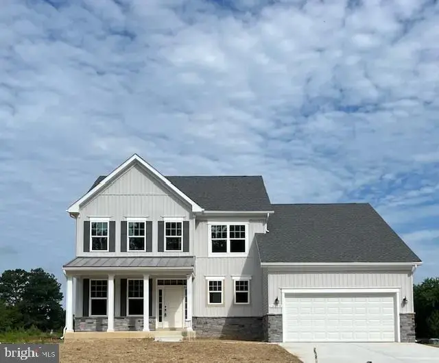 16222 Amora Drive, Milton