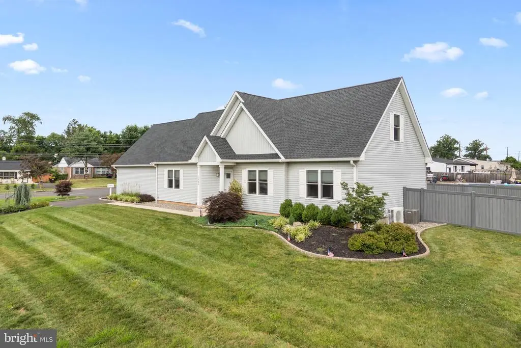 Photo of Listing #PABU2100408