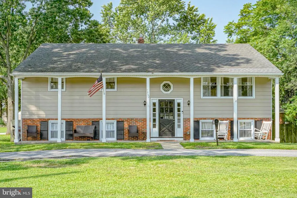 1062 S Fairview St, RIVERSIDE