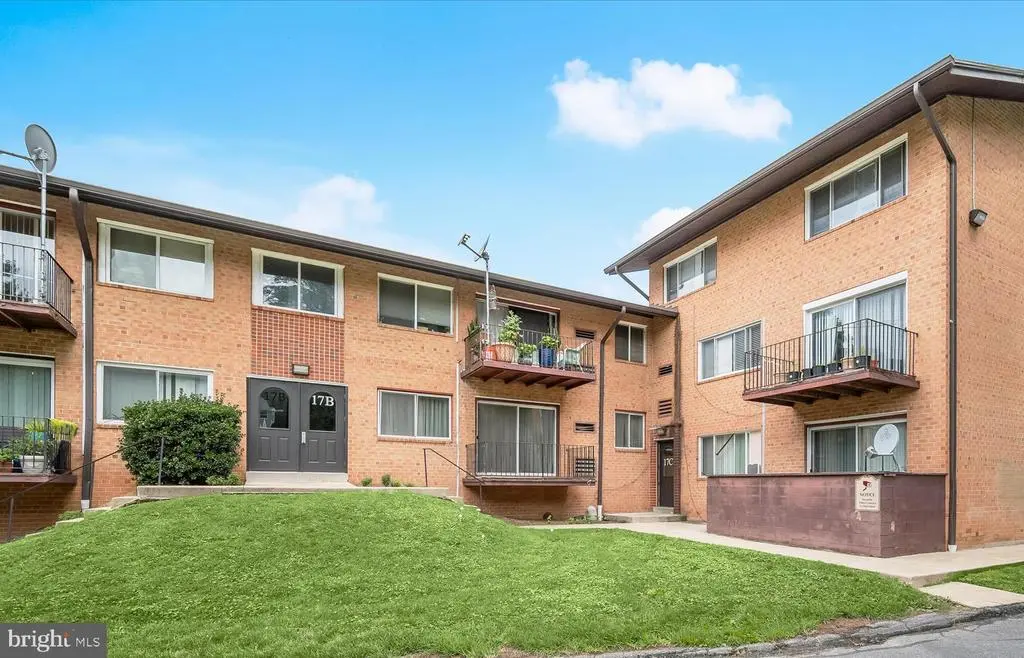 17 Water St #27, Gaithersburg